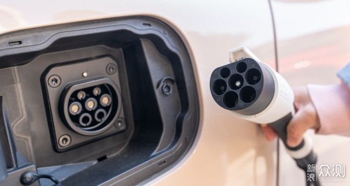 Противопоказание напряжению на постоянном напряжении 30V-4000V Оборудование для испытаний проволочных решеток 30 кг